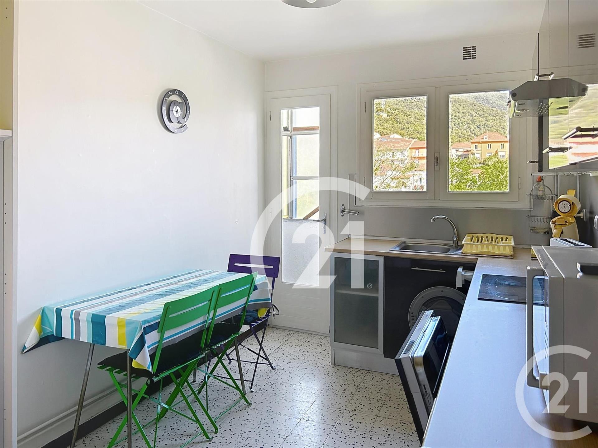 Appartement à vendre, 65m², Amélie-les-Bains-Palalda