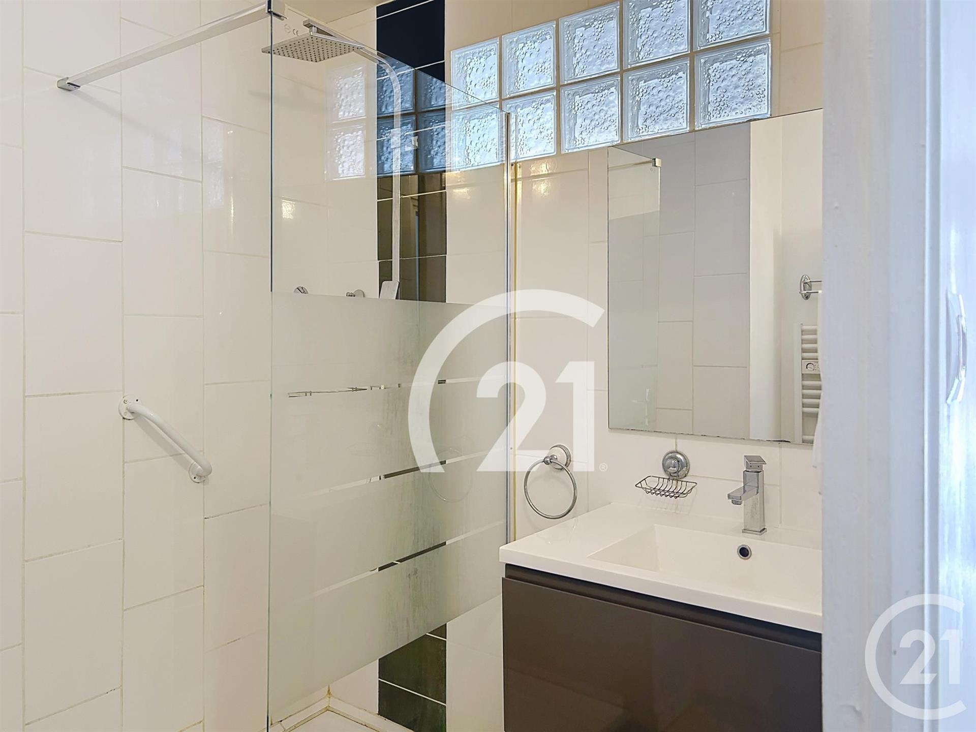 Appartement à vendre, 65m², Amélie-les-Bains-Palalda
