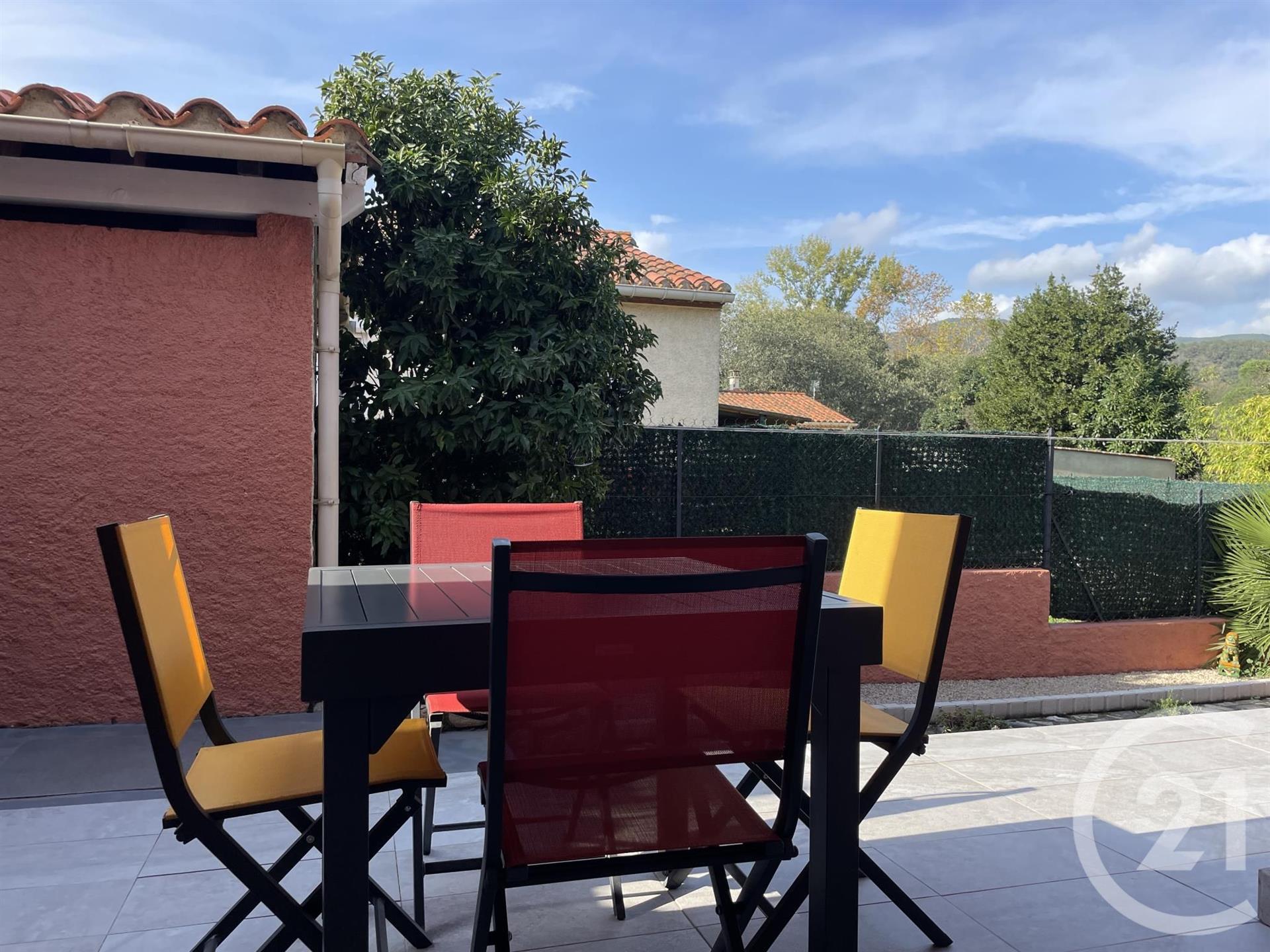 Maison à vendre, 184m², Reynès