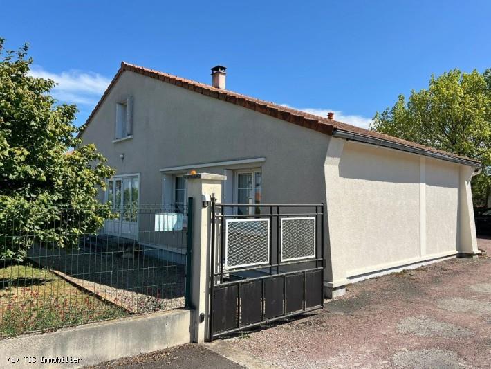Maison à vendre, 147m², Ruffec