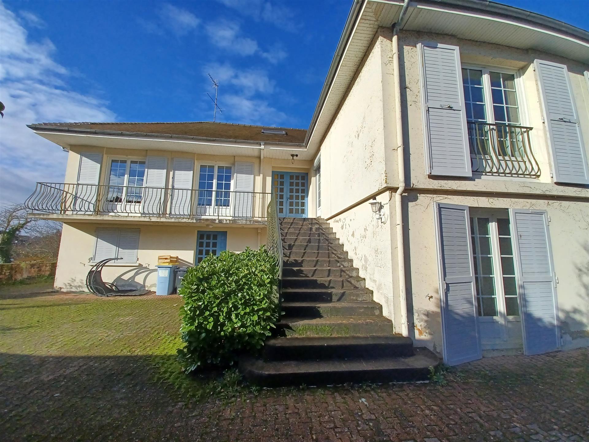 Maison à vendre, 277m², La Souterraine