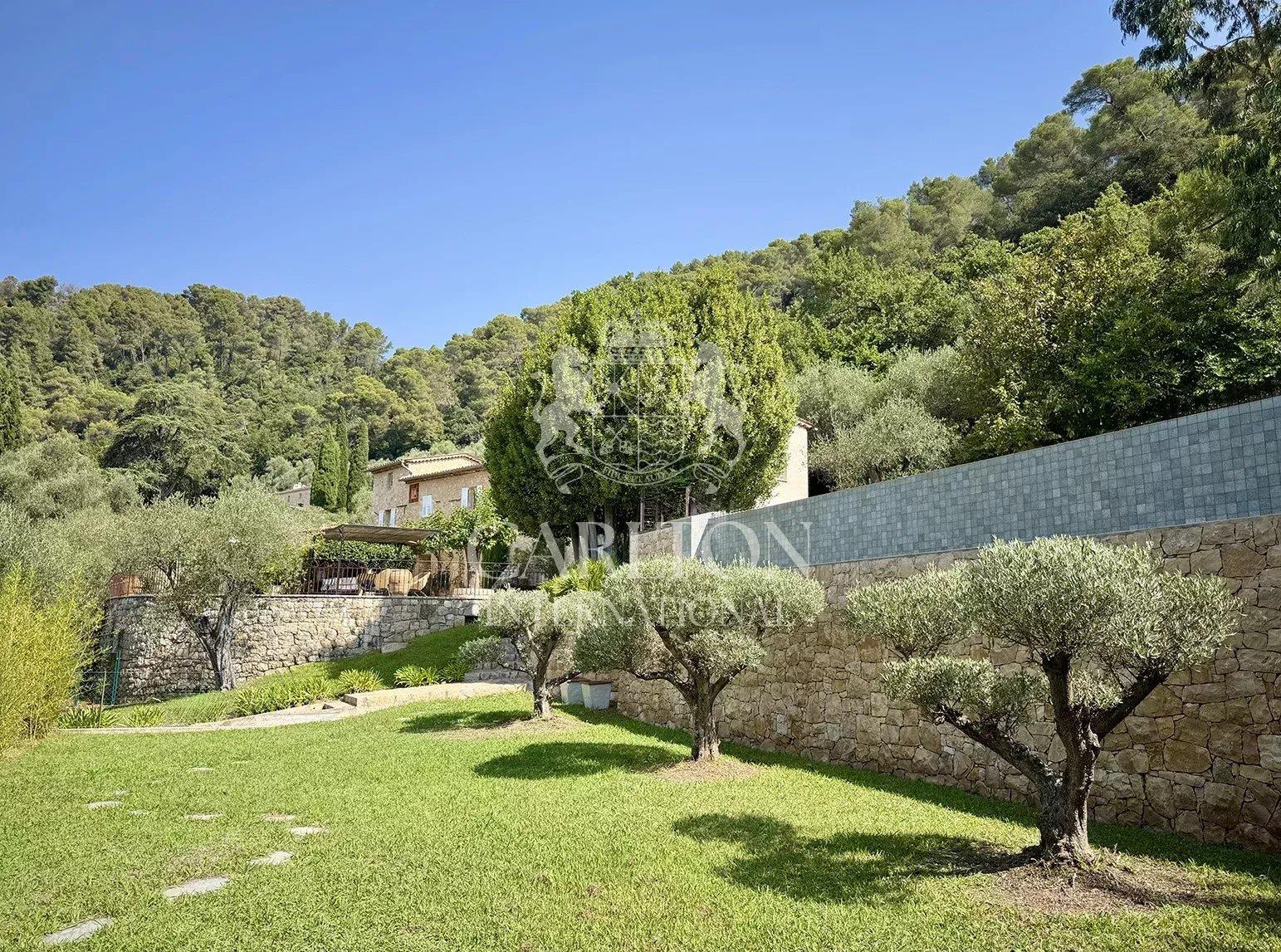 Maison à vendre, 297m², Cabris