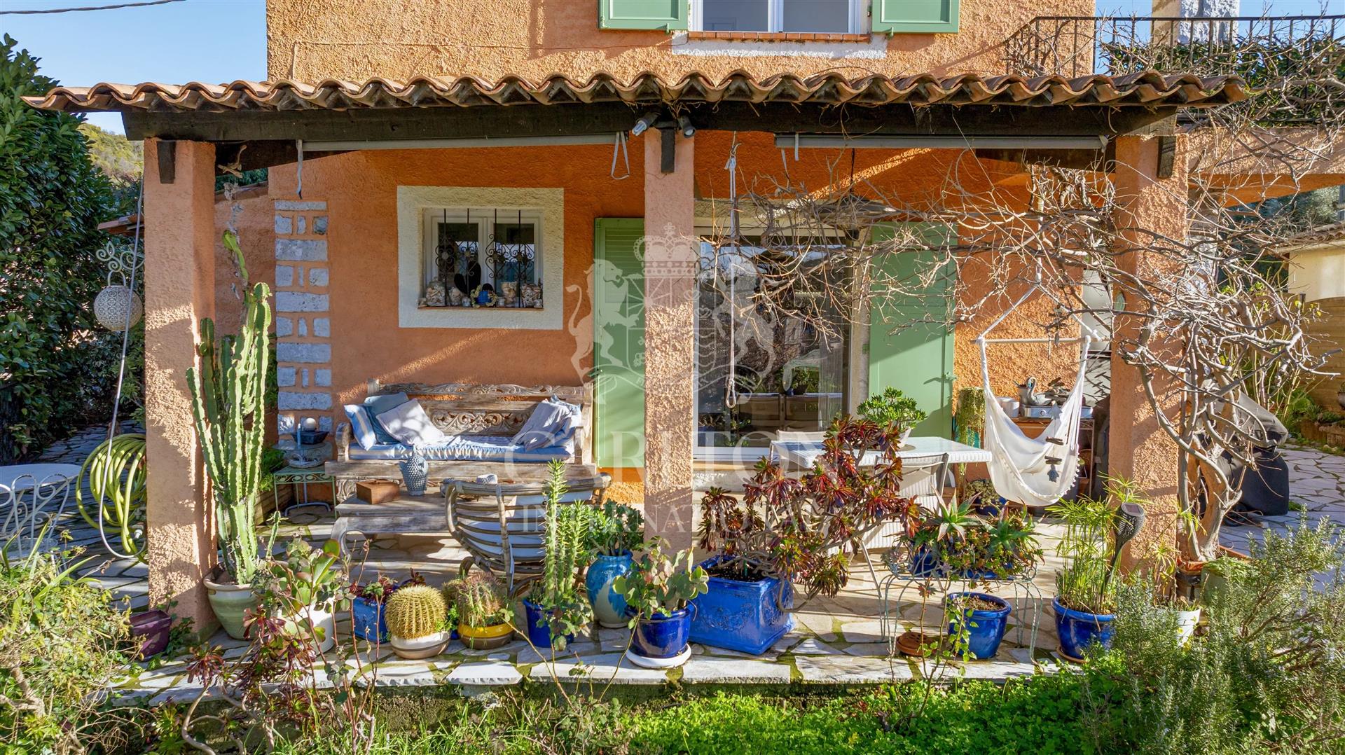 Maison à vendre, 124m², Pégomas