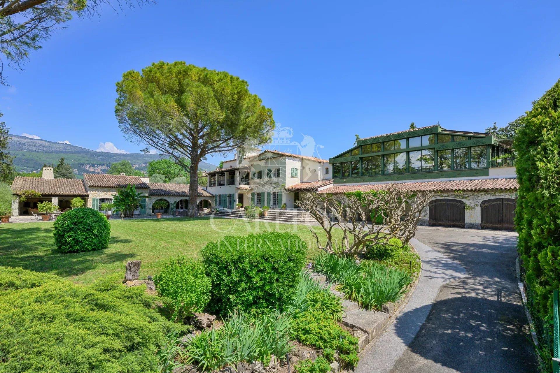 Maison à vendre, 650m², Grasse