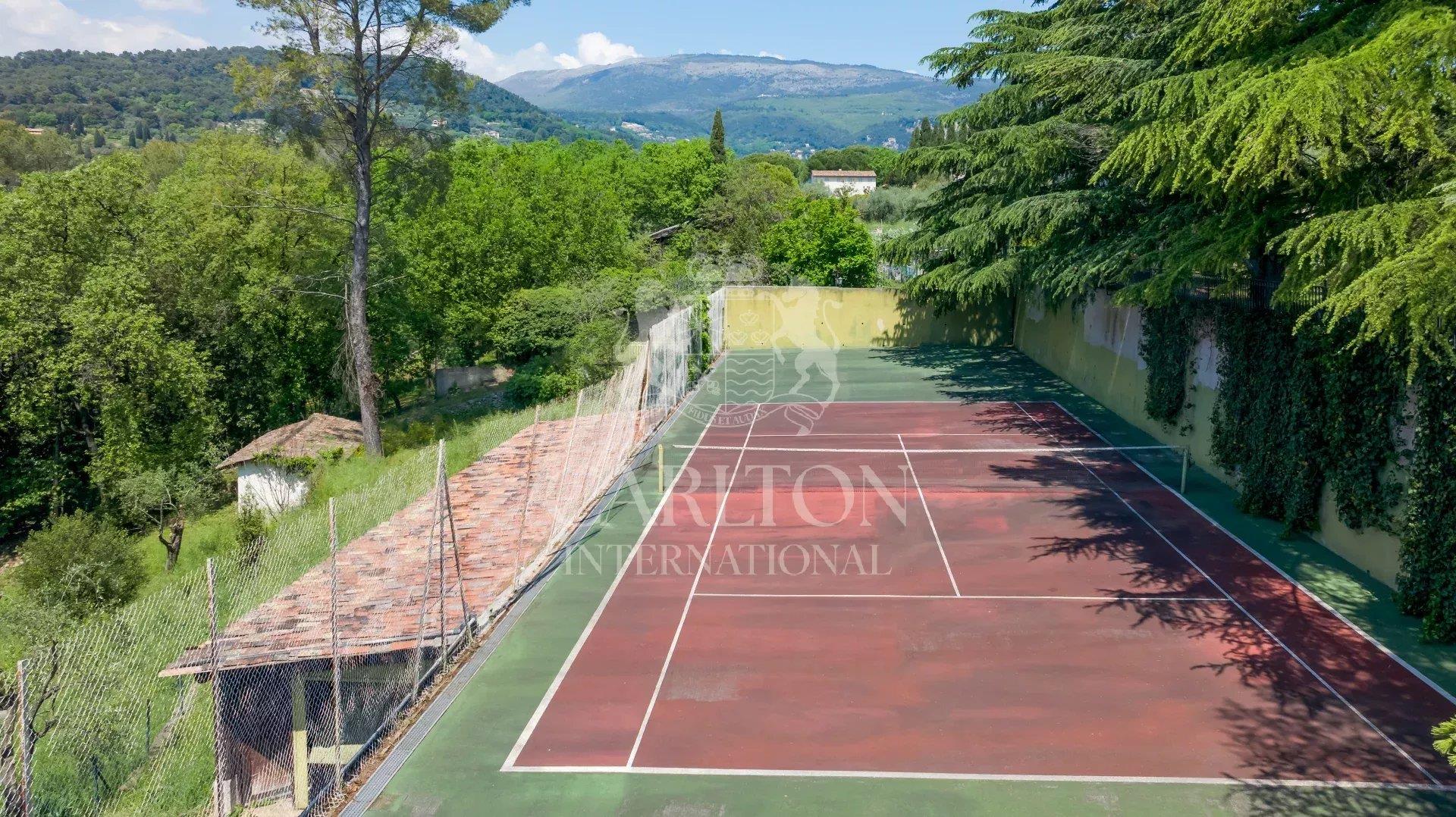 Maison à vendre, 650m², Grasse