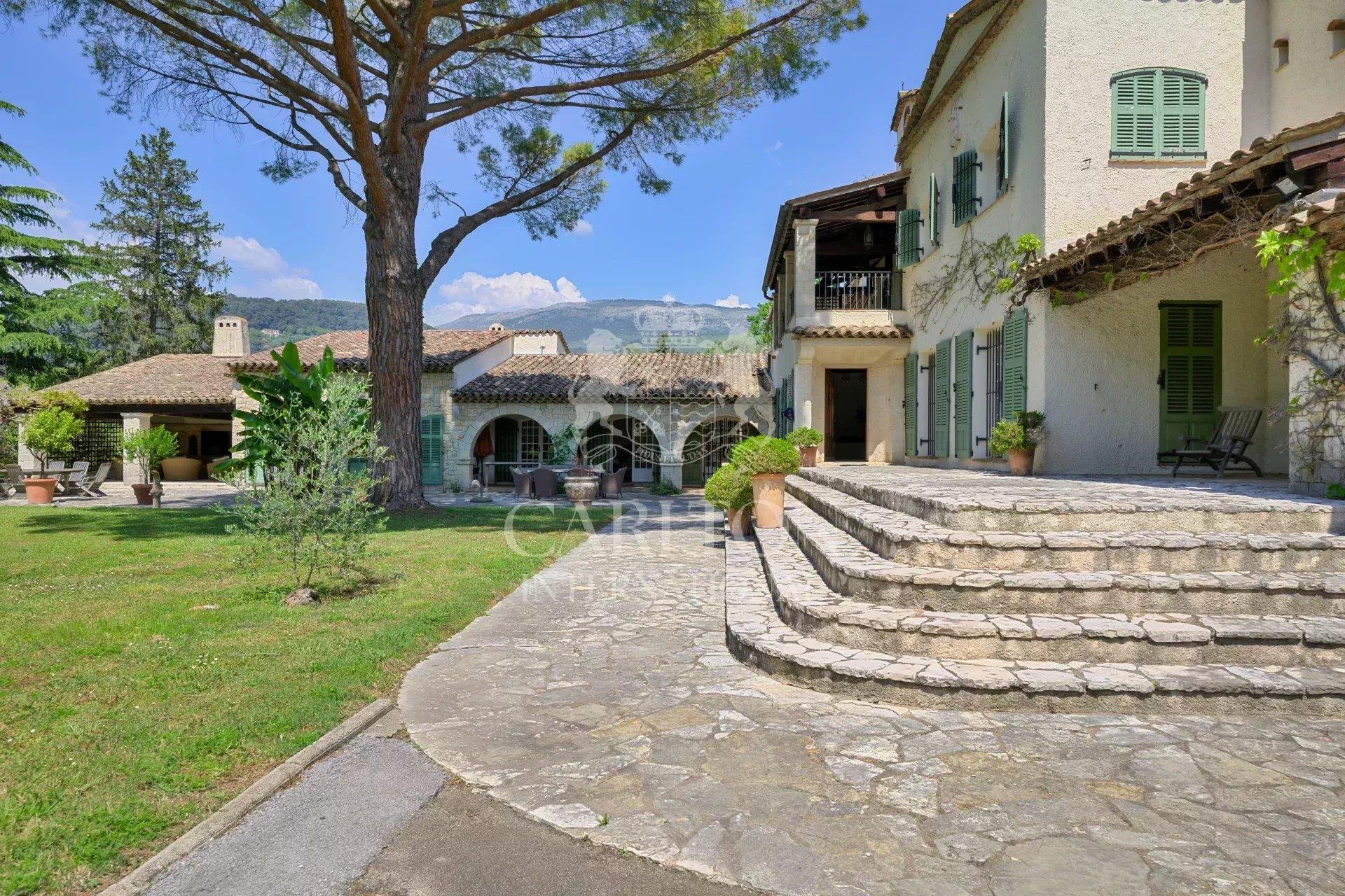 Maison à vendre, 650m², Grasse