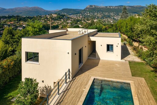 Maison 7 pièces 230 m² · à Vence · 230 m² · 1 480 000 €