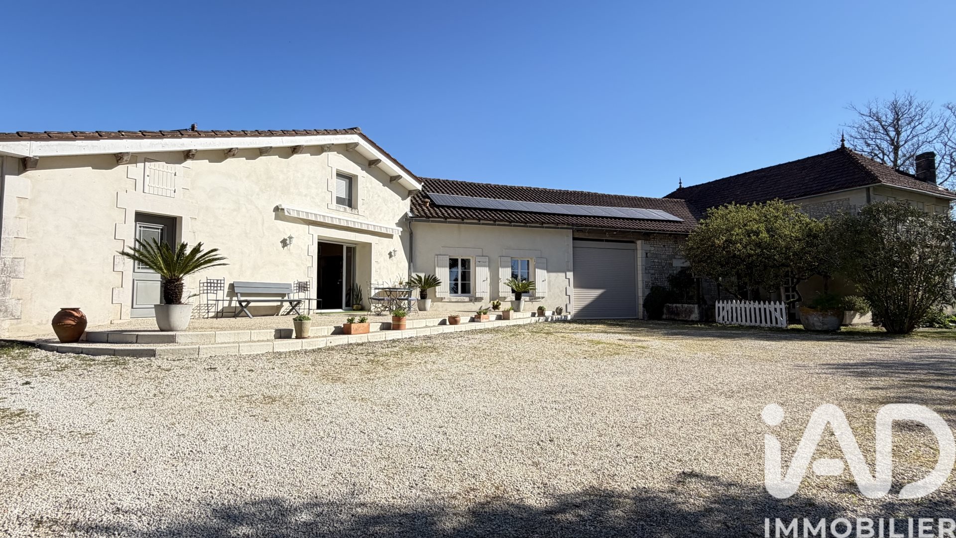 Maison à vendre, 356m², Fontaines-d'Ozillac