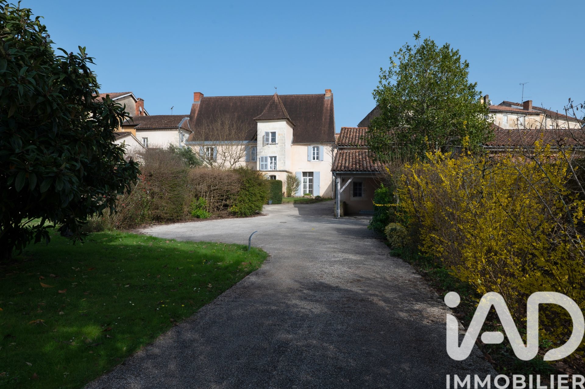 Maison à vendre, 523m², Montguyon