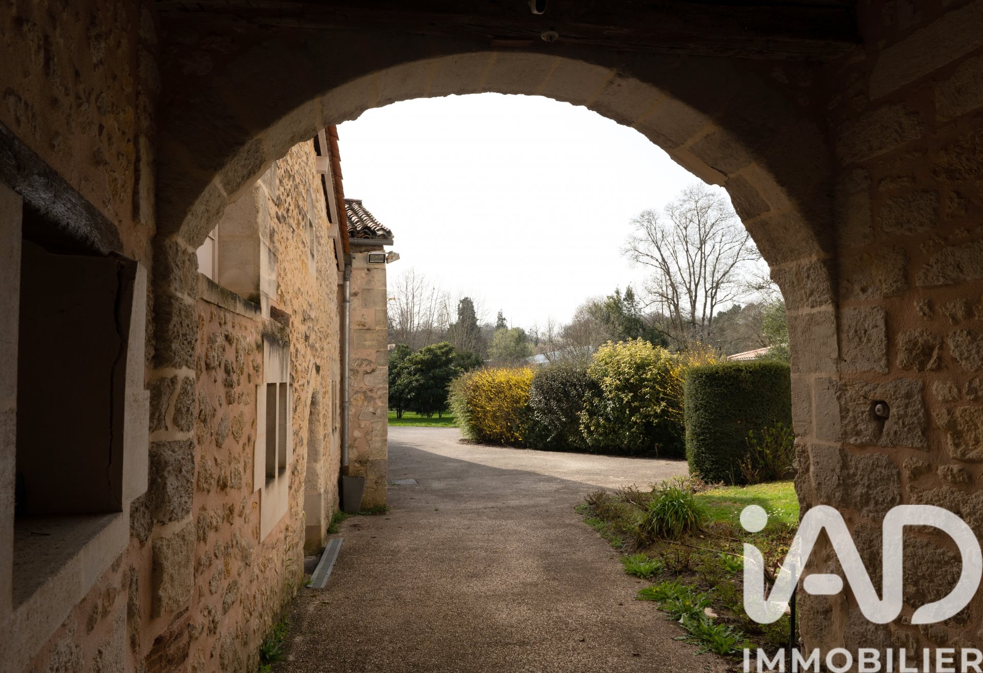 Maison à vendre, 523m², Montguyon