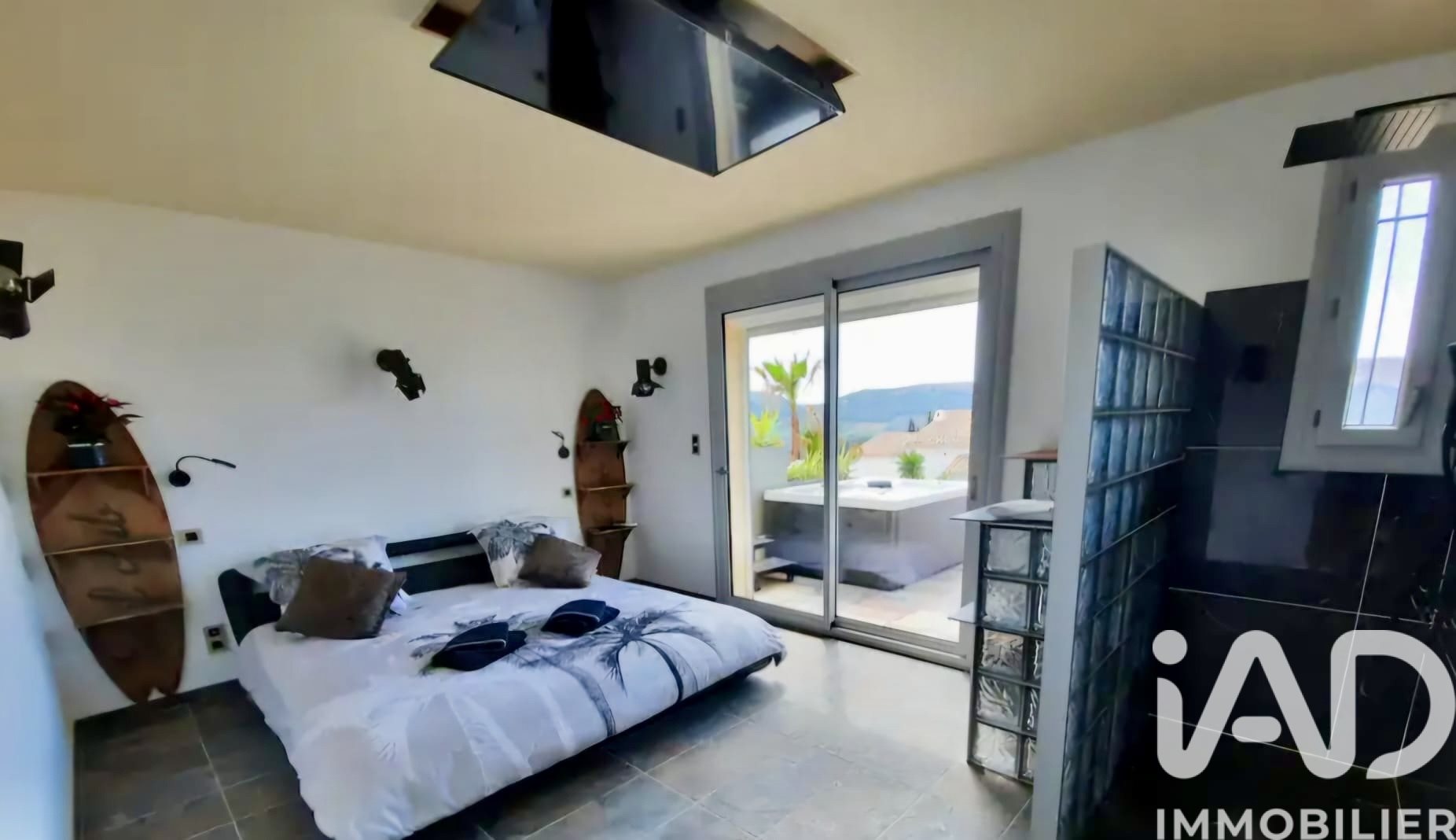 Maison à vendre, 230m², Cassis