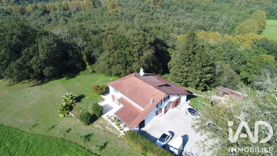 Maison à vendre, 221m², Urt