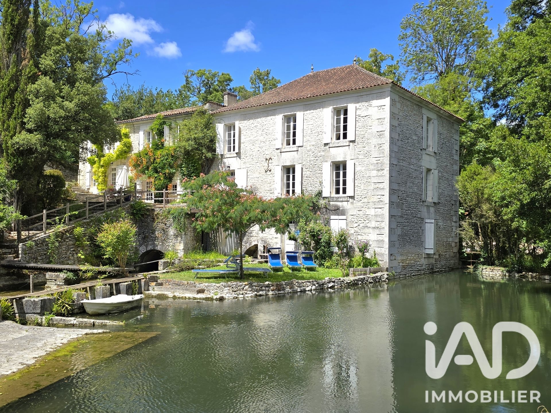 Maison à vendre, 354m², Gensac-la-Pallue