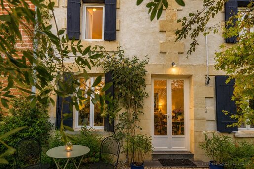 Maison 4 pièces 83 m² · à Saint-Martin-de-Laye · 83 m² · 189 000 €