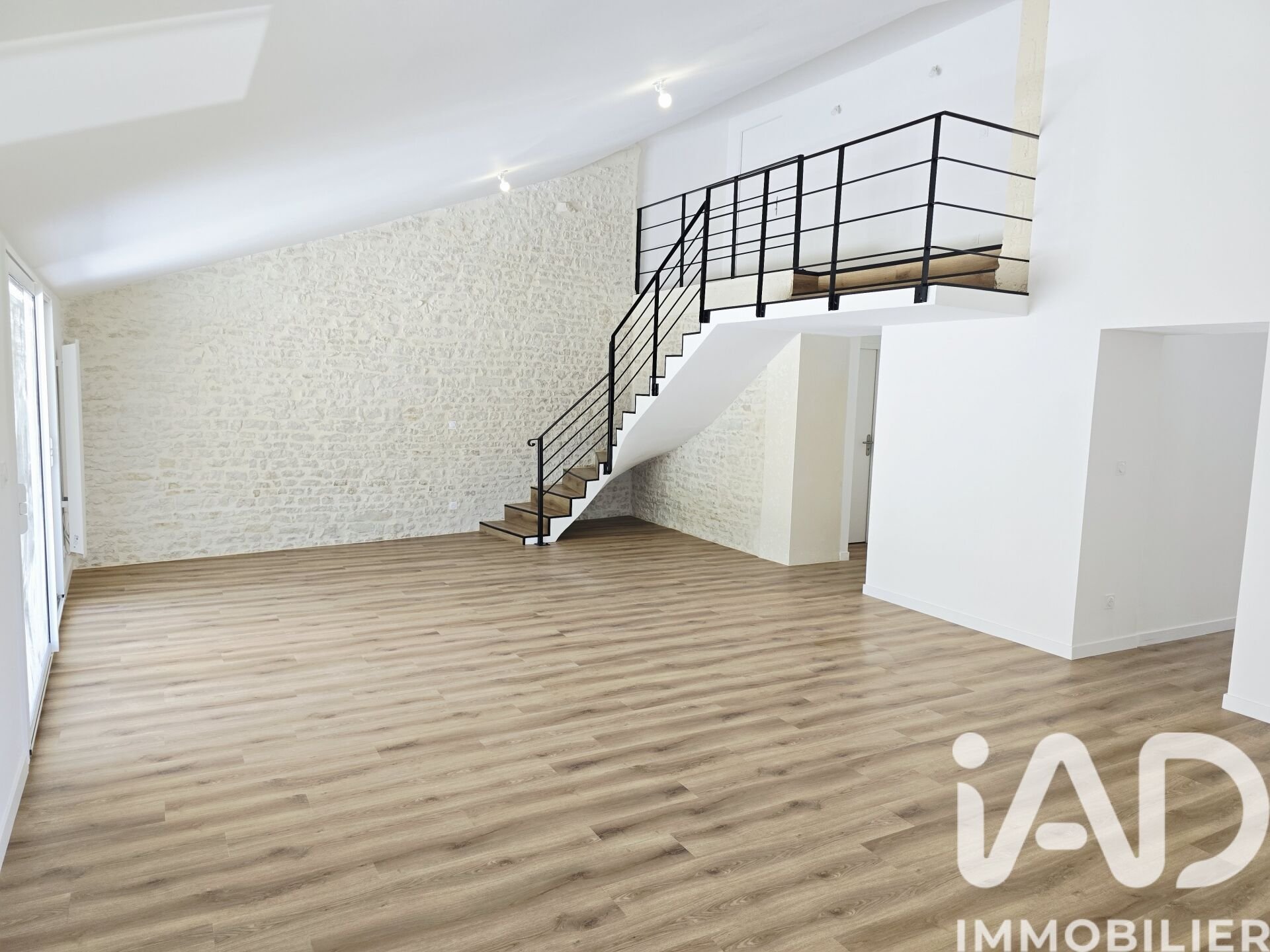 Maison à vendre, 141m², Moragne