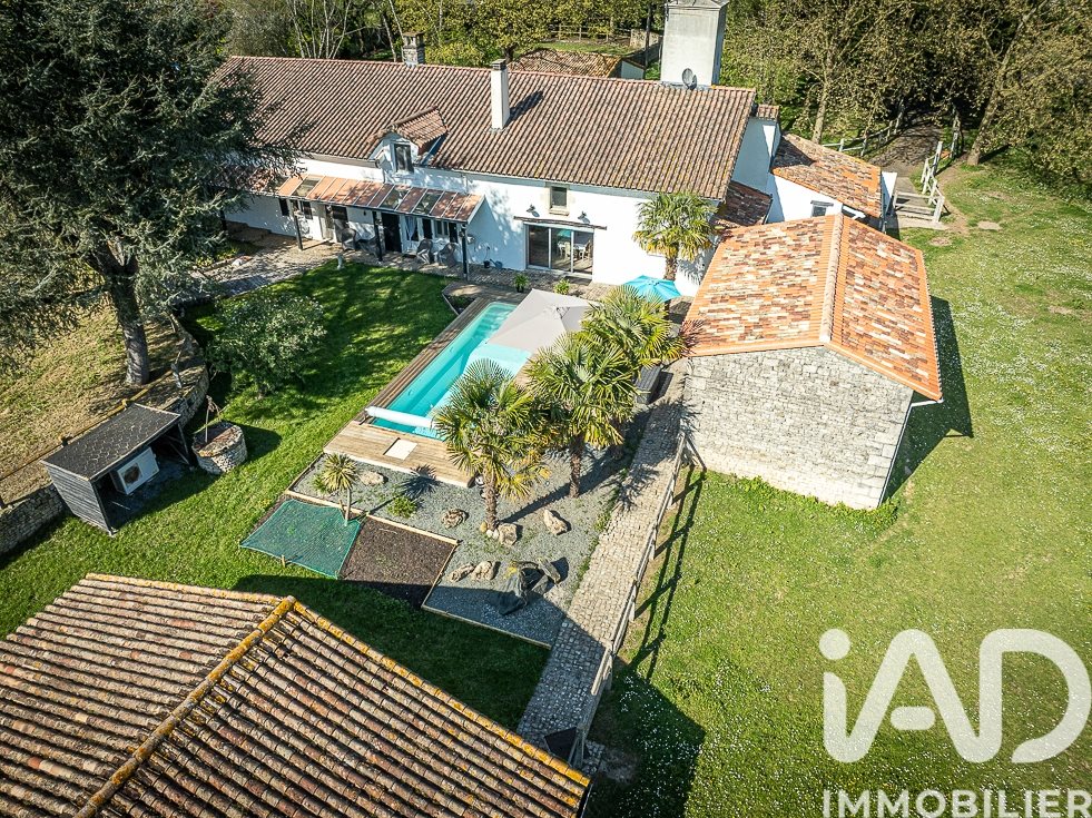 Maison à vendre, 265m², Coulon