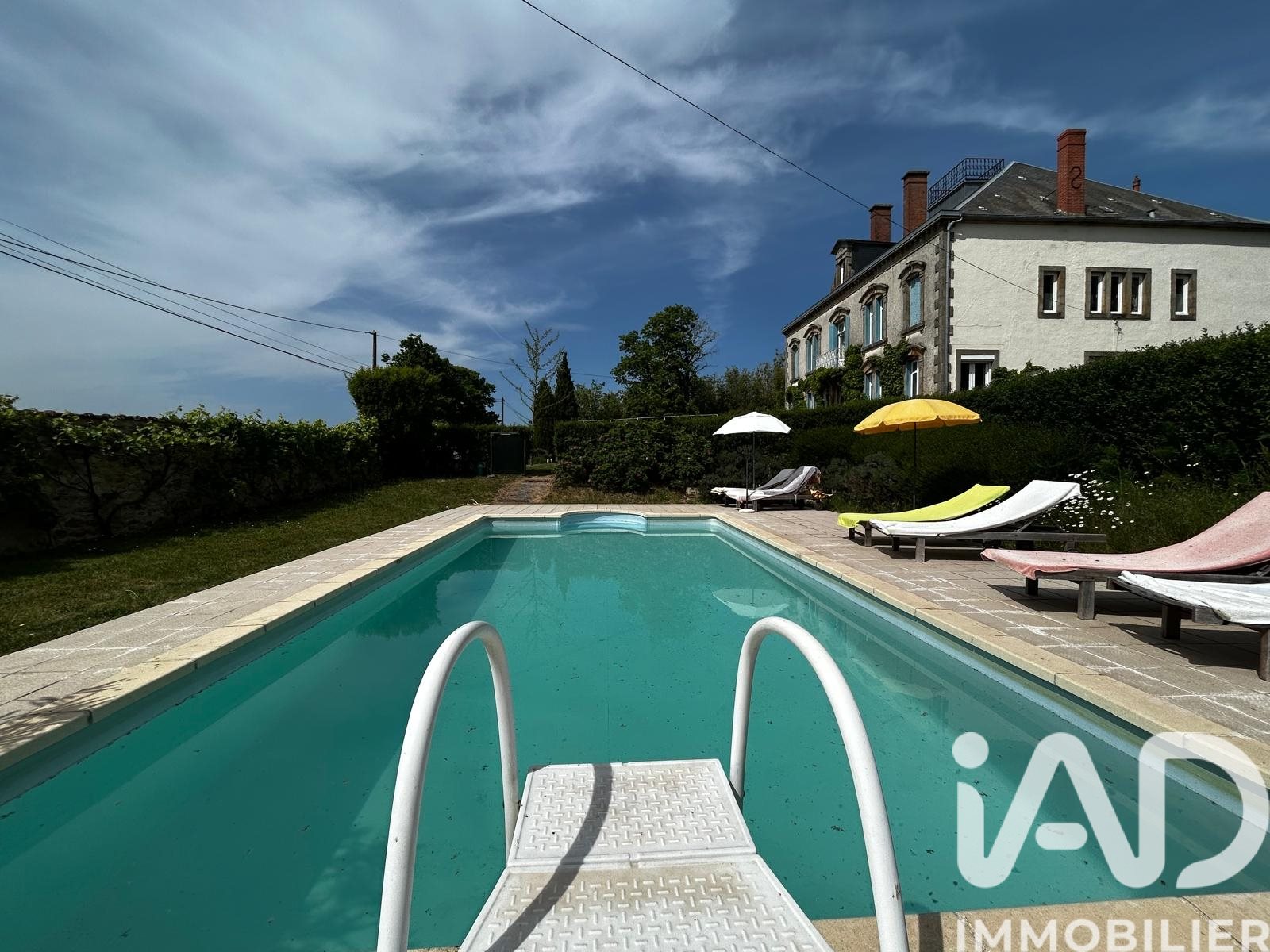 Maison à vendre, 385m², Le Brethon