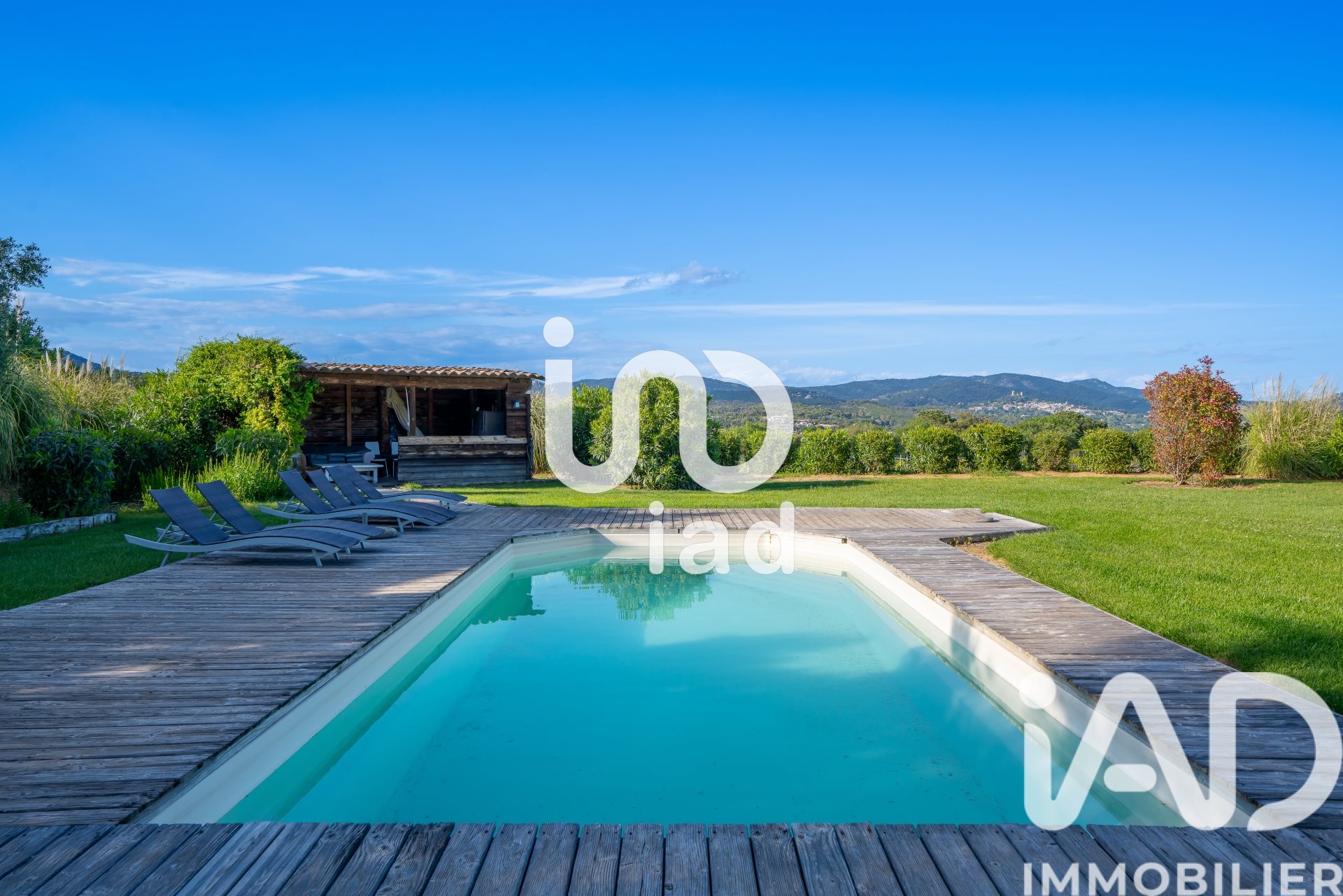 Maison à vendre, 250m², Cogolin