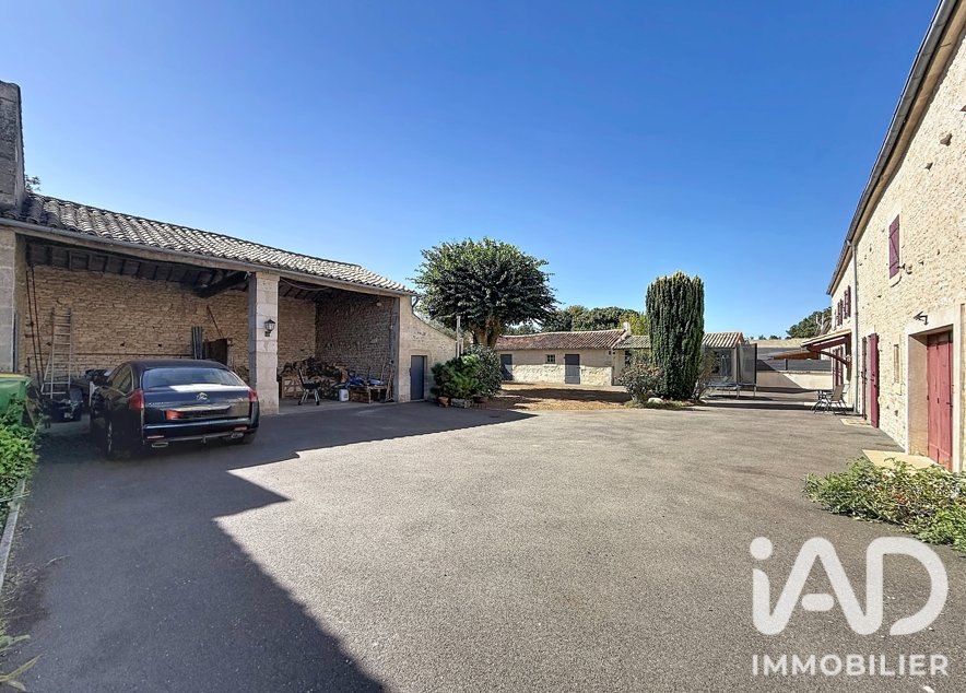 Maison à vendre, 178m², Saint-Pompain