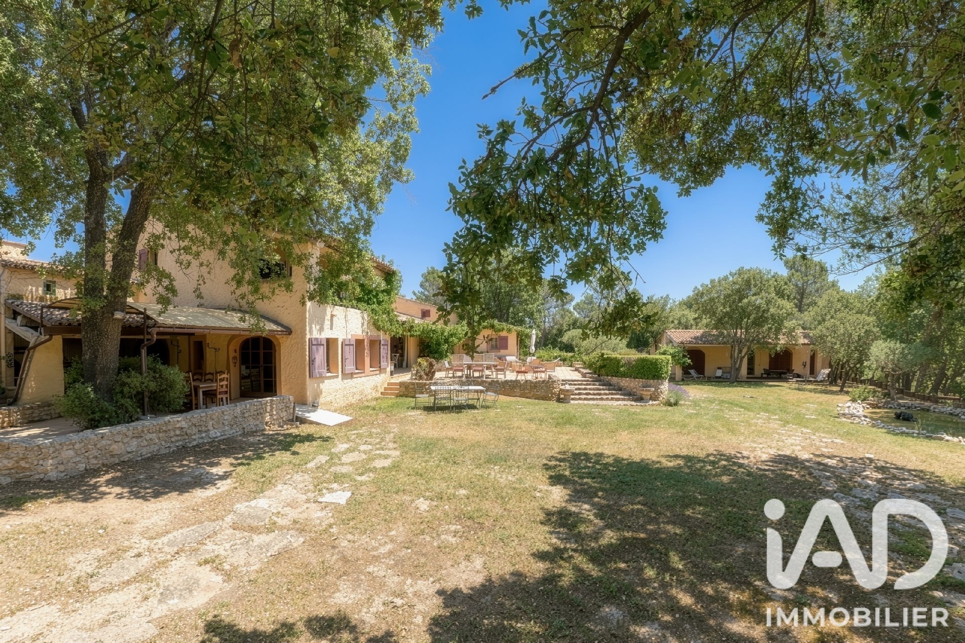 Maison à vendre, 440m², Grambois