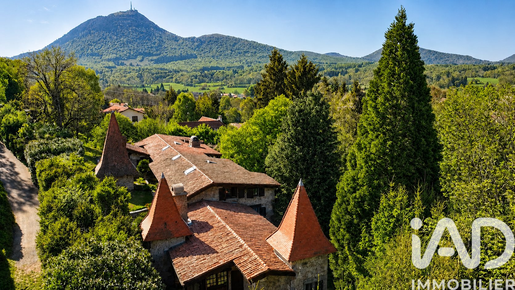Maison à vendre, 300m², Orcines