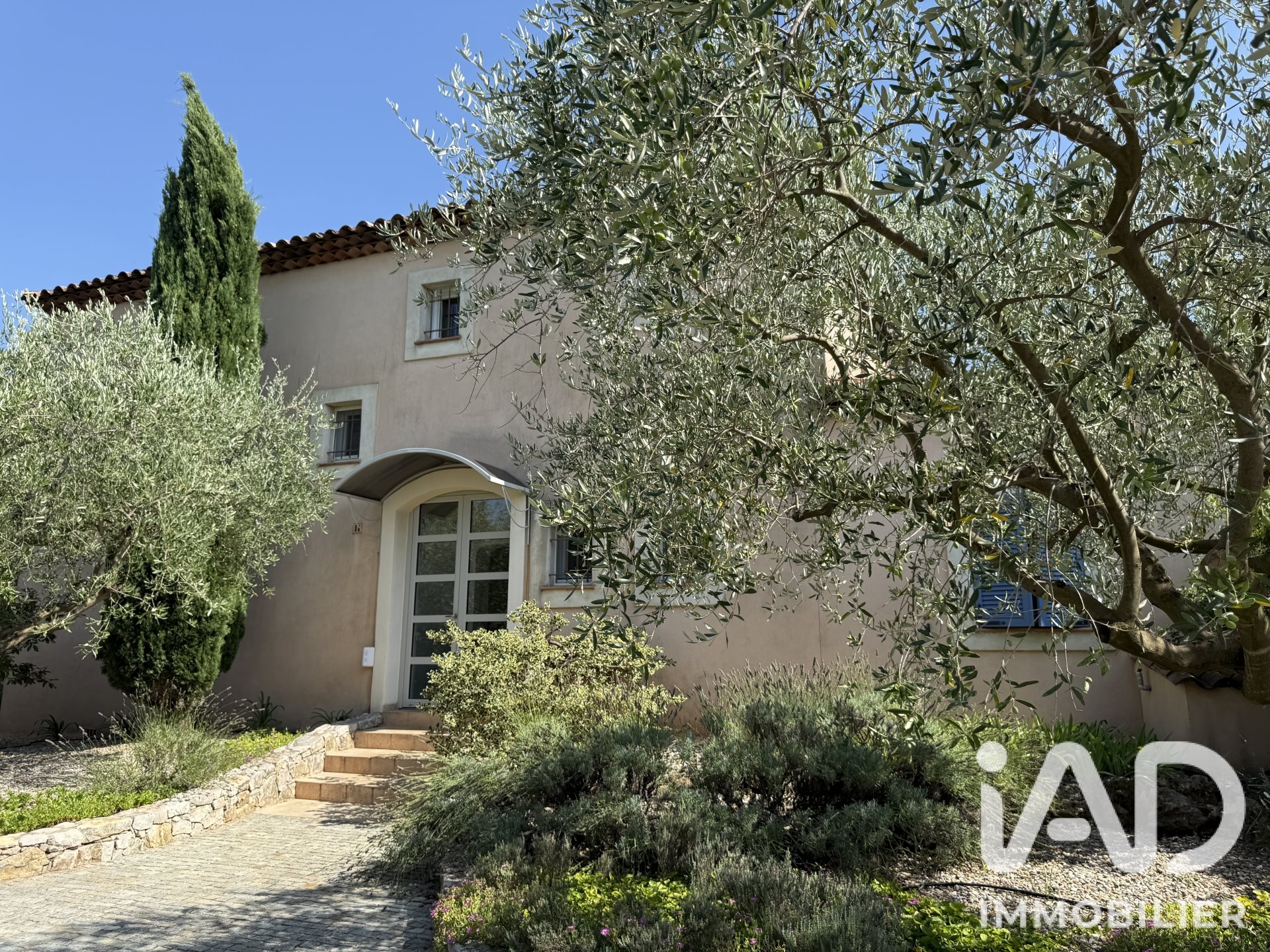 Maison à vendre, 215m², Solliès-Ville