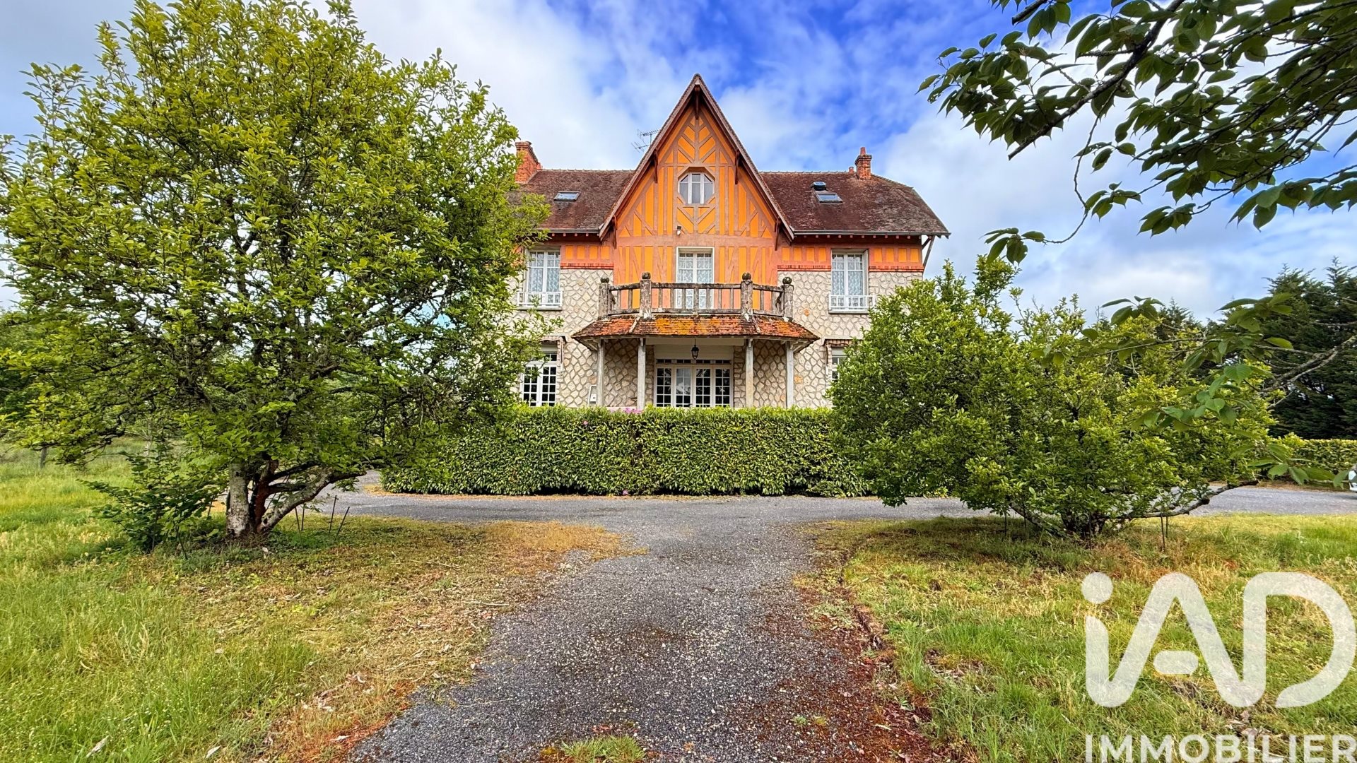 Maison à vendre, 385m², Clémont