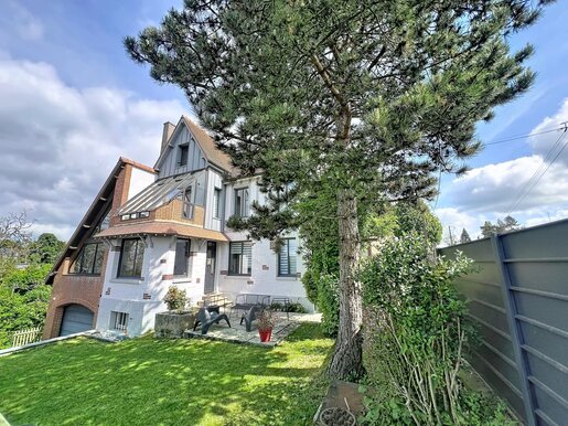 Maison 7 pièces 175 m² · à Bois-Guillaume · 175 m² · 640 000 €