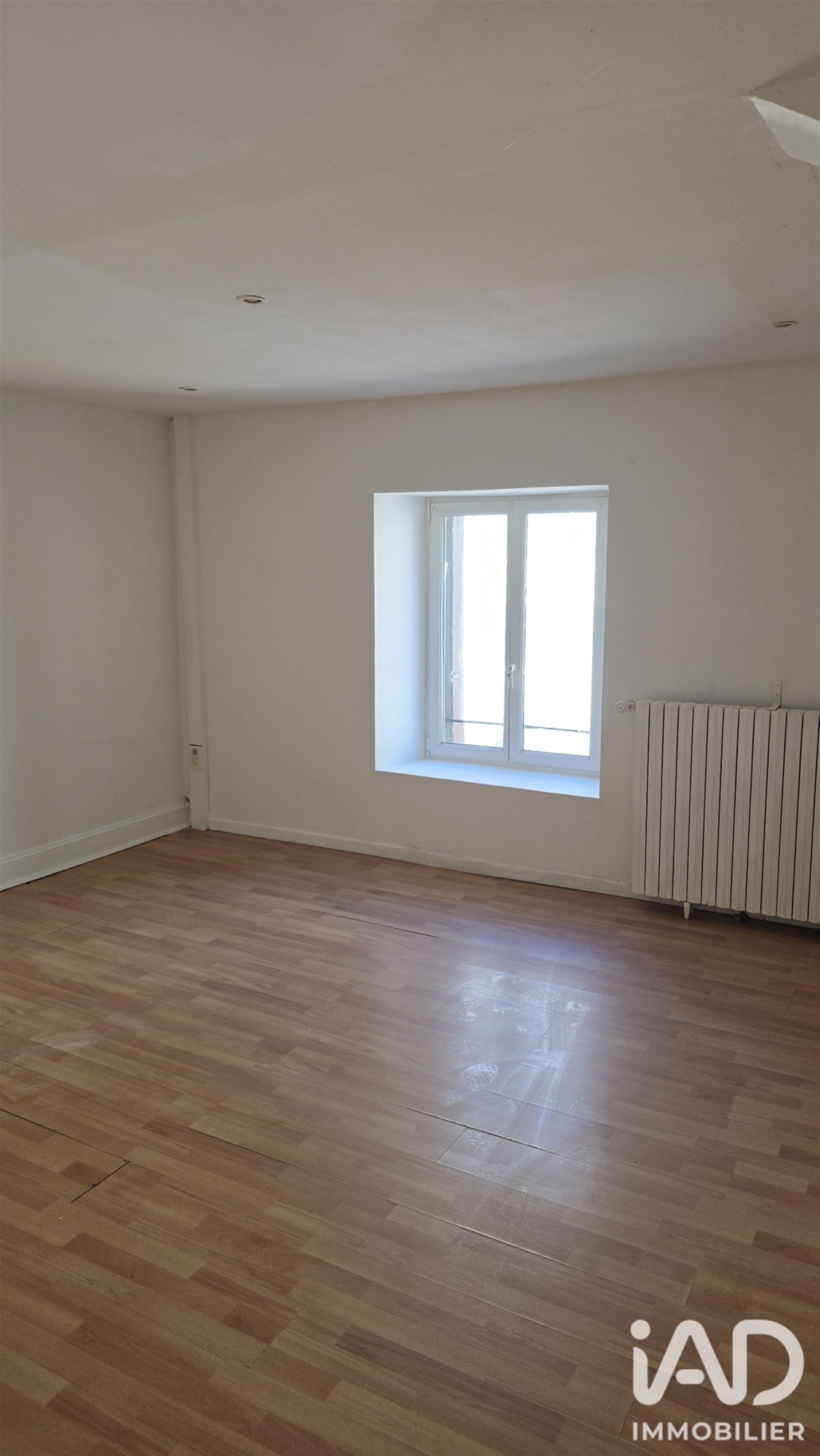 Maison à vendre, 104m², Bogny-sur-Meuse