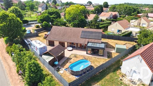 5 pièces 131 m² · à Saulzais-le-Potier · 131 m² · 247 900 €