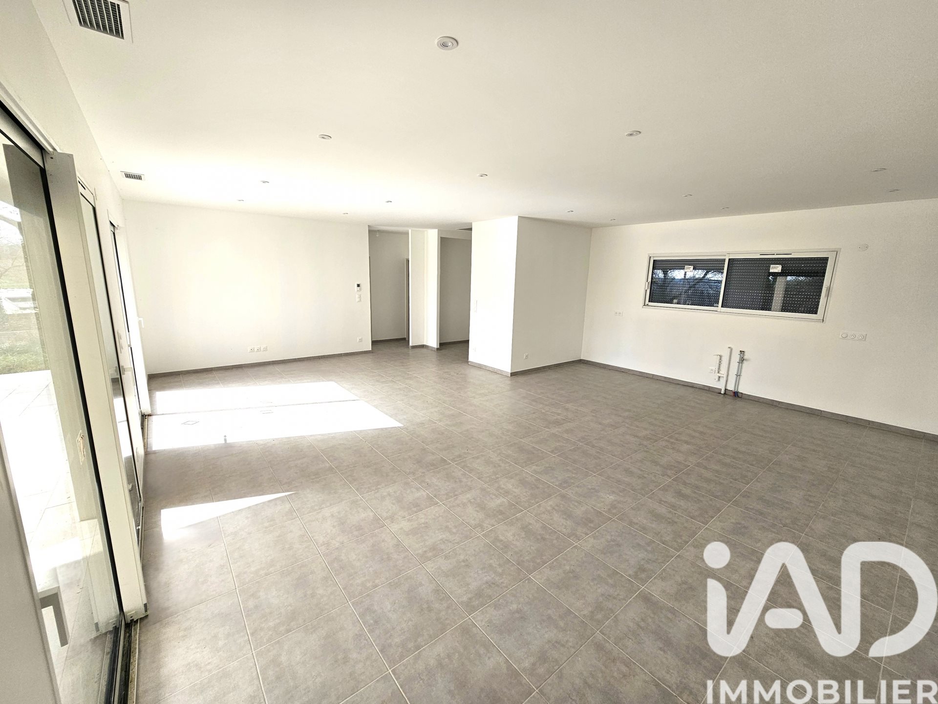 Maison à vendre, 122m², Mouleydier