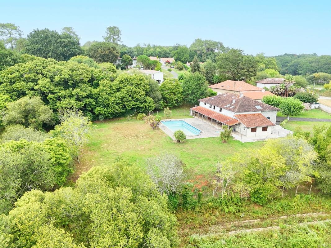 Maison à vendre, 389m², Saint-Martin-de-Seignanx