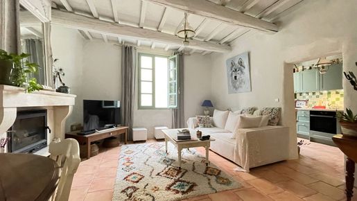 Maison 6 pièces 110 m² · à Saint-Quentin-la-Poterie · 110 m² · 319 000 €