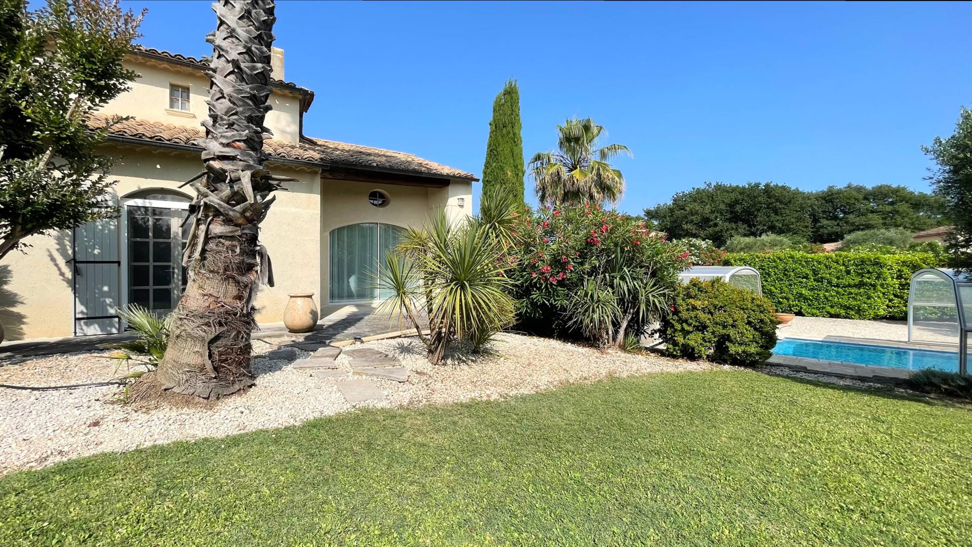 Maison à vendre, 270m², Uzès