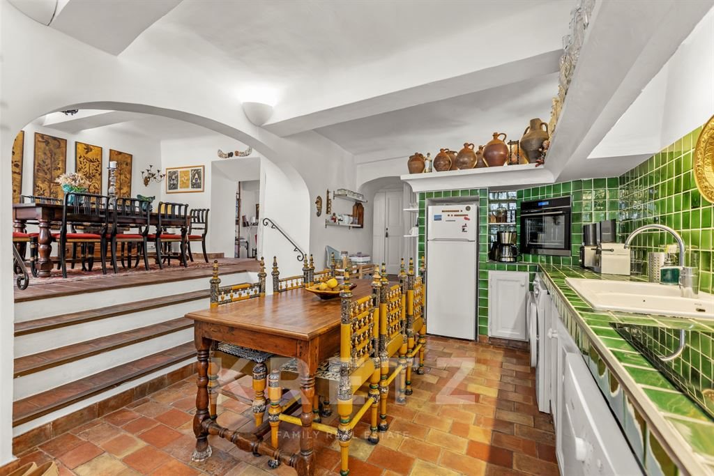 Maison à vendre, 250m², Grimaud