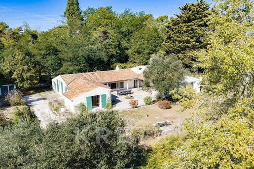 Maison 6 pièces 200 m² · à Les Portes-en-Ré · 200 m² · 2 625 000 €