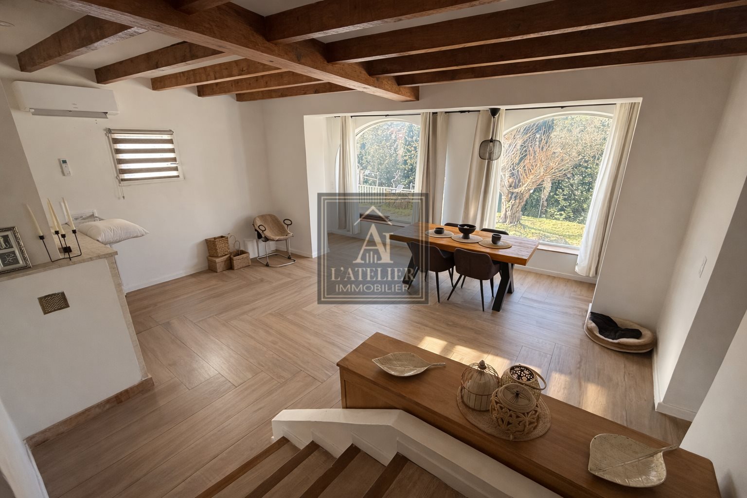 Maison à vendre, 320m², Solliès-Toucas