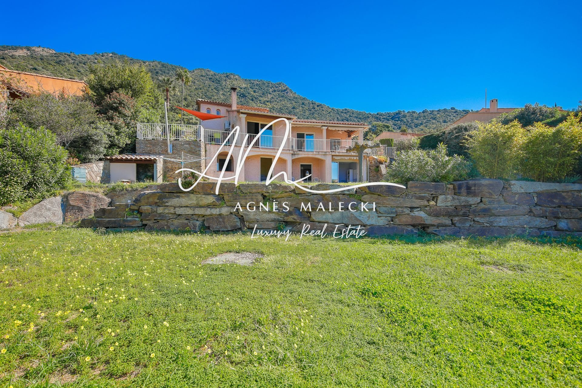 Maison à vendre, 172m², Le Lavandou