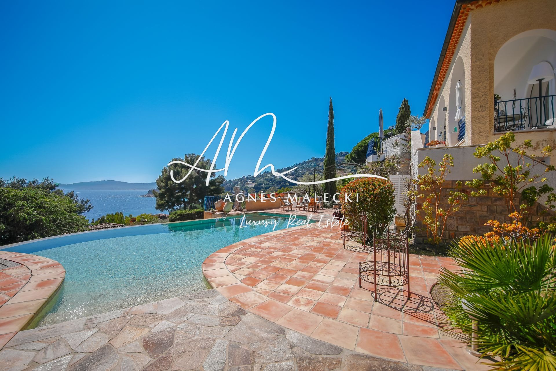Maison à vendre, 230m², Le Lavandou