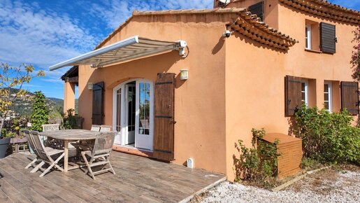 Maison 5 pièces 183 m² · à La Londe-les-Maures · 183 m² · 979 000 €