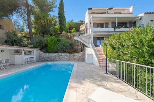 Maison 7 pièces 207 m² · au Lavandou · 207 m² · 2 490 000 €
