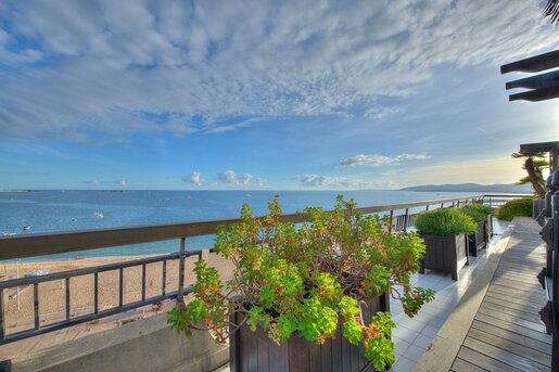 Appartement 3 pièces 98 m² · à Fréjus · 98 m² · 1 670 000 €