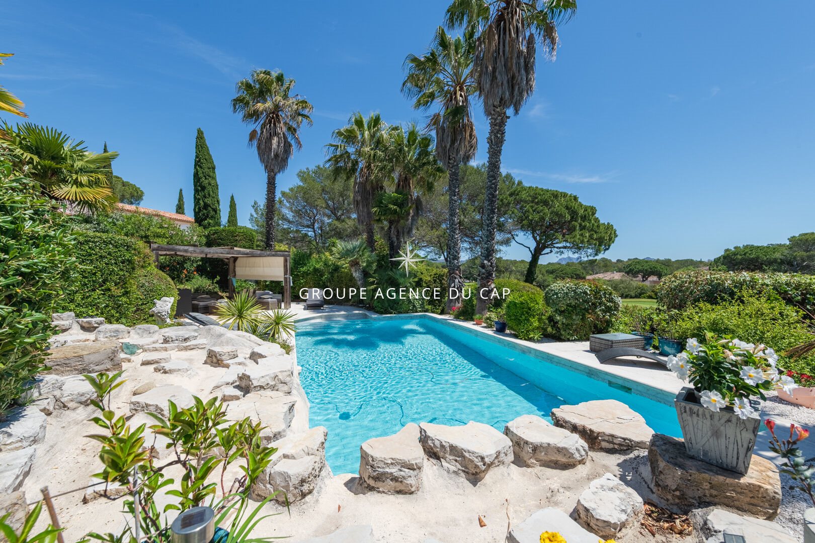 Maison à vendre, 280m², Saint-Raphaël