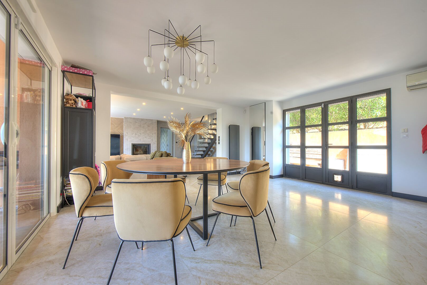 Maison à vendre, 156m², Fréjus