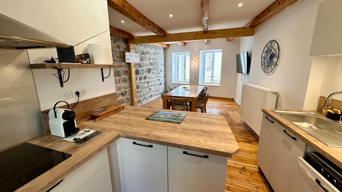Maison à vendre, 118m², Mont-Dore