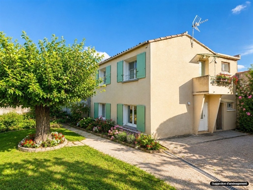4 pièces 101 m² · à Jonquières-Saint-Vincent · 101 m² · 295 000 €