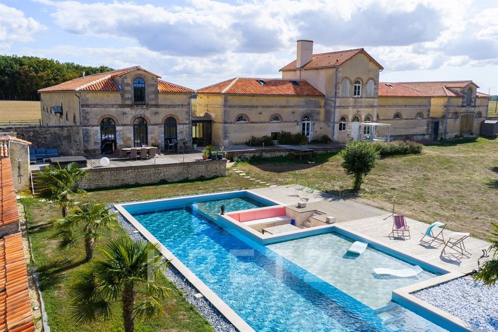 Maison à vendre, 396m², La Rochelle