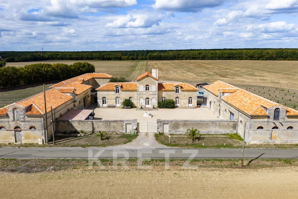 Maison à vendre, 396m², La Rochelle
