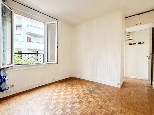 Appartement 17 m² · à Paris 15ème · 17 m² · 165 000 €