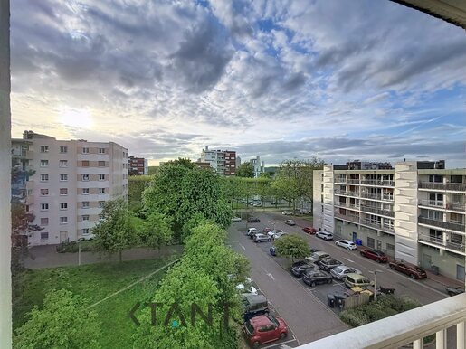 Appartement 4 pièces 84 m² · à Le Grand-Quevilly · 84 m² · 155 000 €